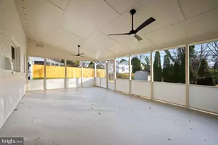 2111 Eastridge Rd, Lutherville Timonium, MD 21093 - Photo 13