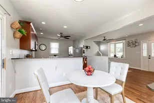 4 Holmes Ave, Catonsville, MD 21228 - Photo 9