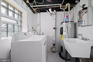 8711 Windsor Mill Rd, Windsor Mill, MD 21244 - Photo 27