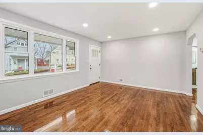 30 3rd Avenue, Halethorpe, MD 21227 - Photo 7