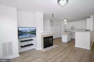 400 Symphony Cir, Cockeysville, MD 21030 - Photo 3