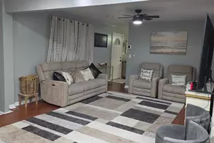 1407 Adamsview Rd, Baltimore, MD 21228 - Photo 11