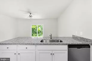 8131 Bartholomew Ct, Baltimore, MD 21206 - Photo 13