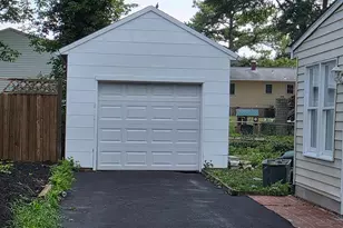 2029 Norhurst Way S, Catonsville, MD 21228 - Photo 3