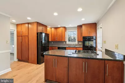 737 Howard Road, Baltimore, MD 21208 - Photo 15