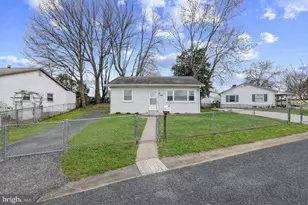 902 Cord St, Baltimore, MD 21220 - Photo 37