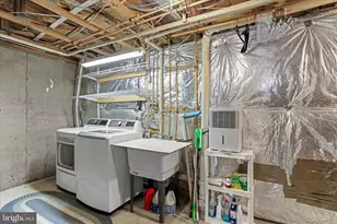 1917 Cross Trails, Windsor Mill, MD 21244 - Photo 27