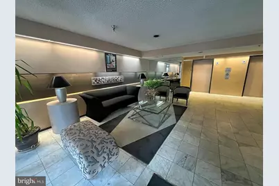 7203 Rockland Hills Drive #302, Baltimore, MD 21209 - Photo 3