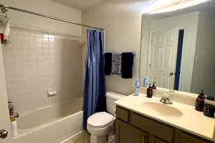 8801 Stoneridge Cir, Baltimore, MD 21208 - Photo 5