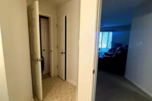 8801 Stoneridge Cir, Baltimore, MD 21208 - Photo 7