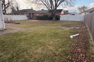 8323 Bear Creek Dr, Baltimore, MD 21222 - Photo 41