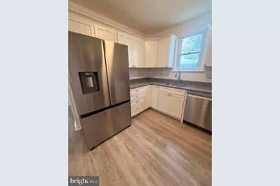 8323 Bear Creek Drive, Baltimore, MD 21222 - Photo 17