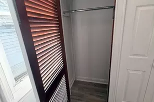 8323 Bear Creek Dr, Baltimore, MD 21222 - Photo 9