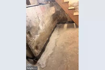 8323 Bear Creek Drive, Baltimore, MD 21222 - Photo 49