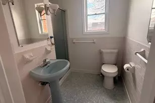 8323 Bear Creek Dr, Baltimore, MD 21222 - Photo 11