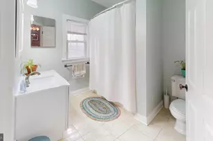 425 Woodbine Ave, Towson, MD 21204 - Photo 23