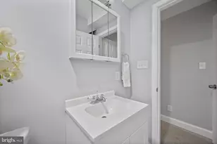 511 Riverside Dr, Baltimore, MD 21221 - Photo 17