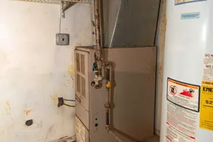 2038 Larkhall Rd, Dundalk, MD 21222 - Photo 11