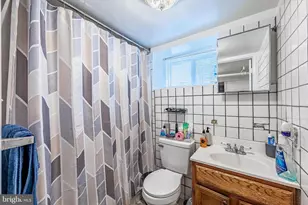 2404 Poplar Dr, Baltimore, MD 21207 - Photo 25