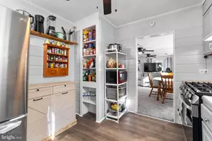 2408 Woodridge Rd, Sparrows Point, MD 21219 - Photo 9