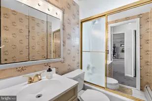 2408 Woodridge Rd, Sparrows Point, MD 21219 - Photo 19