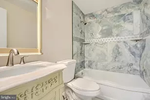 8049 Lansdale Rd, Baltimore, MD 21224 - Photo 27