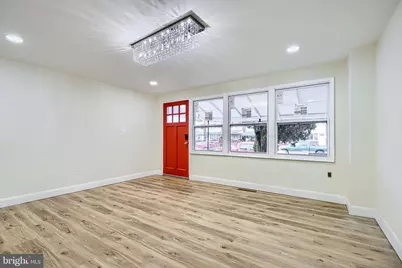 8049 Lansdale Road, Baltimore, MD 21224 - Photo 9