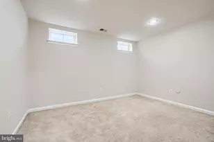 5908 Gambrill Cir, White Marsh, MD 21162 - Photo 59