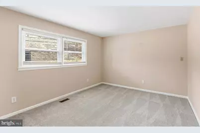 910 Crestwick Road, Towson, MD 21286 - Photo 23