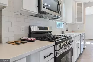 23 Terrace Rd, Essex, MD 21221 - Photo 5