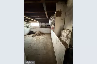 2224 Middleborough Road, Essex, MD 21221 - Photo 33