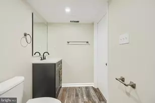 140 E Timonium Rd, Lutherville Timonium, MD 21093 - Photo 49