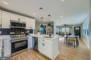 2122 Lodge Forest Dr, Baltimore, MD 21219 - Photo 11