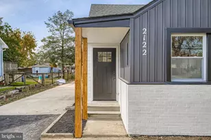 2122 Lodge Forest Dr, Baltimore, MD 21219 - Photo 3