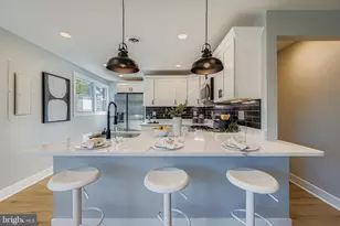 2122 Lodge Forest Dr, Baltimore, MD 21219 - Photo 7