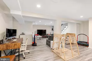 223 Regester Ave, Baltimore, MD 21212 - Photo 39