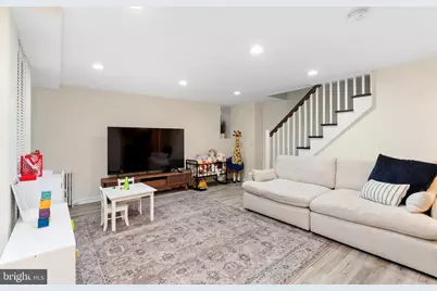 223 Regester Avenue, Baltimore, MD 21212 - Photo 37