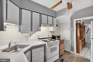 38 Briarwood, Baltimore, MD 21228 - Photo 13