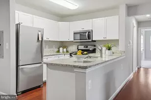 12108 Tullamore Ct, Lutherville Timonium, MD 21093 - Photo 15