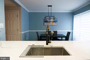 5 Windy Meadow Ct, Randallstown, MD 21133 - Photo 5