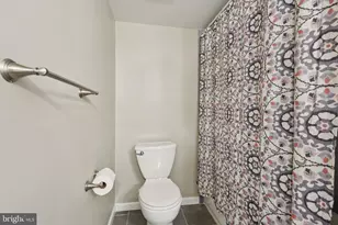 1817 Centre St, Arbutus, MD 21227 - Photo 17