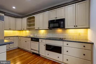 3 Devon Hill Rd, Baltimore, MD 21210 - Photo 13