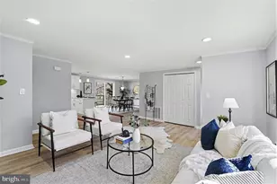 1009 Maple Rd, Essex, MD 21221 - Photo 9