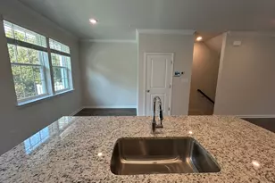 8334 Dieter Dr, Rosedale, MD 21237 - Photo 7