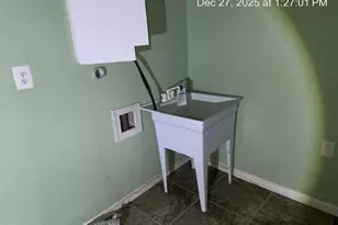 3 Morning Star Ct, Baltimore, MD 21206 - Photo 39