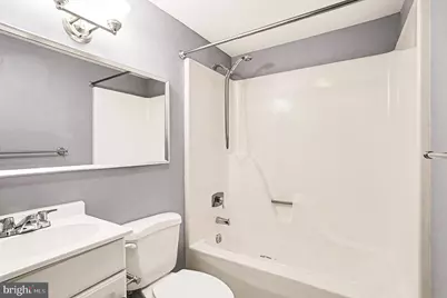 85 Railroad Avenue, Glyndon, MD 21071 - Photo 13