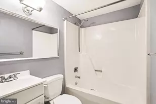 85 Railroad Ave, Glyndon, MD 21071 - Photo 13