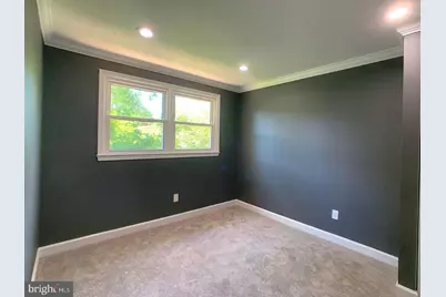 7907 Subet, Windsor Mill, MD 21244 - Photo 9