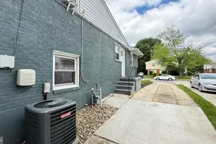 7907 Subet, Windsor Mill, MD 21244 - Photo 27