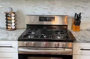7907 Subet, Windsor Mill, MD 21244 - Photo 9